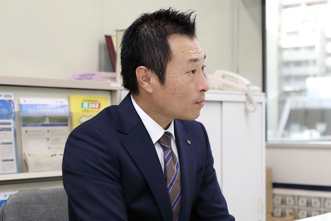 名古屋支店第二営業課　課長 / T・M